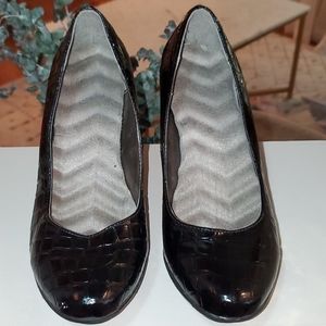 Black faux croc embossed pumps